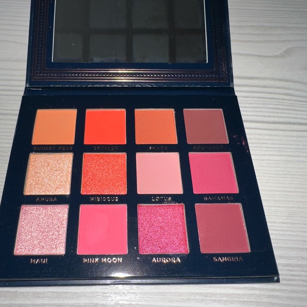 Ace Beauté Scarlet Dusk Eyeshadow Palette - Navy & Rose Gold - Picture 3 of 4